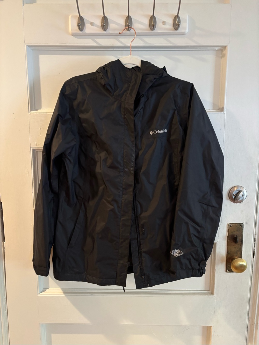 Columbia Women’s Black Hooded Rain Jacket